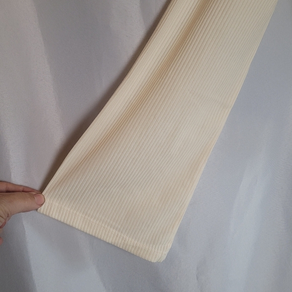NWT Band Of The Free Cream Ribbed Long Sleeve Tie Back Blouse Women's Size M - Picture 2 of 12